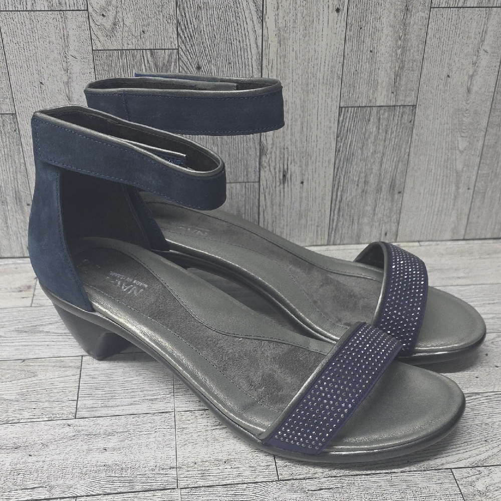 Naot Navy and Black Wedge Sandals